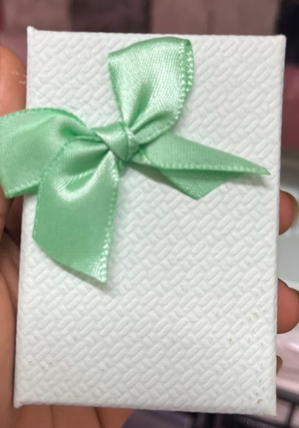 Boîte à Bijoux Carrée de Haute Qualité en Papier Carton Kraft pour Présentoir et Emballage Cadeau