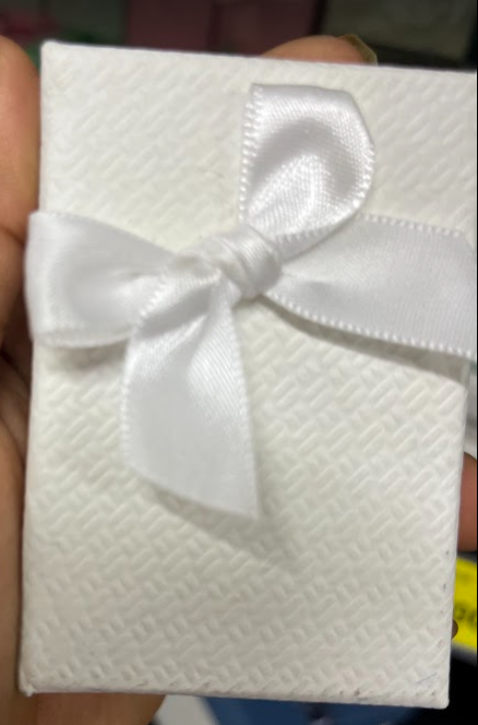 Boîte à Bijoux Carrée de Haute Qualité en Papier Carton Kraft pour Présentoir et Emballage Cadeau